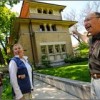 Adventure Around Chicago Parks and Neighborhoods
