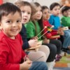 Miles de Proveedores de Cuidado de Salud en el Hogar de Illinois y Padres, Niños y Partidarios de la Comunidad Marchan para Salvar el Cuidado Infantil