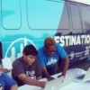 Van Móvil de Chicago Lleva el Aprendizaje de la Computación a Barrios Marginados