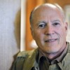 El Productor de “Jurassic World” Habla Sobre su Vida