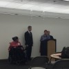 Activistas Piden a Rauner Detenga su ‘Dañina Política’