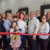 Residente de Berwyn Lleva Boutique de Cejas al Distrito Comercial de Berwyn