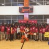 La Tnt. Gob. Evelyn Sanguinetti se Une a Jimmy Butler de los Toros de Chicago para Concientizar Sobre el Hambre Infantil