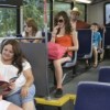 Sea Ecológico Usando el Transporte Regional el Día del Planeta