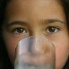 Consejos a los Padres para que Ayuden a sus Hijos Durante el Calor Sofocante del Verano