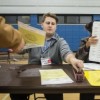 Se Necesitan: Trabajadores para las Elecciones del 20 de Marzo