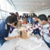 Estudiantes de Secundaria de Chicago Reciben una Lección Práctica de Exelon Sobre Eficiencia Energética
