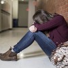 Robinson Respalda Medida para Beneficiar la Salud Mental de los Estudiantes Universitarios