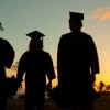 Illinois DCFS Ofrece Becas Universitarias a Jóvenes Atendidos, Actuales y Anteriores