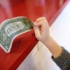 Enseñe a sus hijos a evitar los errores que cometió con dinero