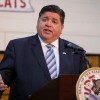 Pritzker Firma un Cambio en el Derecho a la Conciencia de la Atención Médica