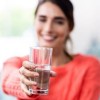 Mantente Hidratado Bajo el Calor del Verano