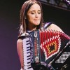 Julieta Venegas Encabeza la Fiesta Anual del Festival de Ravinia