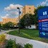 El Hospital Holy Cross se Asocia con la Coalición por la Paz y el Bienestar para Presentar Run the Lawn 5k: Healing in Motion