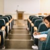 El Gobernador Pritzker Anuncia que las Universidades Públicas de Illinois Alcanzan el Mayor Número de Estudiantes Matriculados en 10 Años