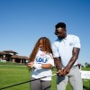 La Leyenda de los Chicago Bears, Charles “Peanut” Tillman, Encabeza Clínica de Golf para Jóvenes en el Sur de Chicago