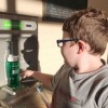 Casi 50 Escuelas de Illinois Recibirán Estaciones Para Llenar Botellas de Agua a Través del Programa H2O on the Go
