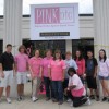 Los Empleados del Banco Marquette reciben al 7o. “PINKnic” anual para Apoyar a Investigación del Cáncer de Mama