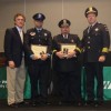 Dos Oficiales de Policía de Berwyn Reciben un Premio al Valor