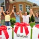 ComEd Regala un Cambio de Imagen a Casas de Cuatro Familias Locales