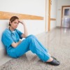 Camino a la Licenciatura: Cambios a la Ley para Trabajadores de Cuidado de Salud con Condenas Penales