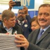 El Congresista Jesús “Chuy” García Presenta Peticiones para Alcalde de Chicago