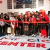 Centro Comunitario Dirigido por Mujeres Campeonas de los Chicago Bulls con Rediseño de la Cancha de Baloncesto Juvenil