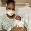 Sinai Chicago Da la Bienvenida al Primer Bebé del 2024