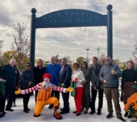 Cicero Celebra la Ceremonia de Inauguración del Nuevo Parque de Habilidades Phil Fuentes