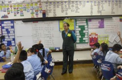  Lawndale News Chicago's Bilingual Newspaper - Education