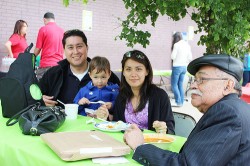 Lawndale News Chicago's Bilingual Newspaper - Noticias Locales