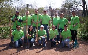 Lawndale News Chicago's Bilingual Newspaper - Business