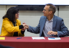 Lawndale News Chicago's Bilingual Newspaper - Education