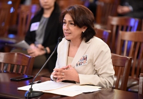 Lawndale News Chicago's Bilingual Newspaper -  Education