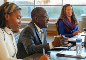 Lawndale News Chicago's Bilingual Newspaper - Business