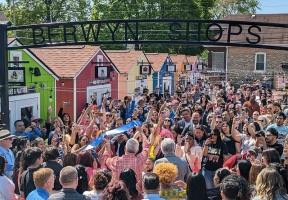 Lawndale News Chicago's Bilingual Newspaper - Business