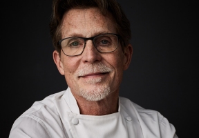 Lawndale News Chicago's Bilingual Newspaper -  Business