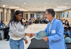 Lawndale News Chicago's Bilingual Newspaper - Education