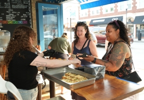 Lawndale News Chicago's Bilingual Newspaper - Local News