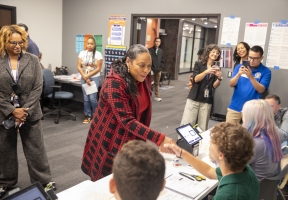 Lawndale News Chicago's Bilingual Newspaper - Education